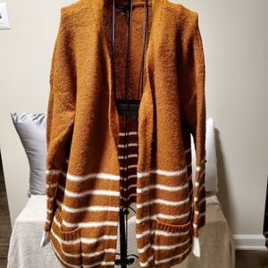 Signature Studio Sweater